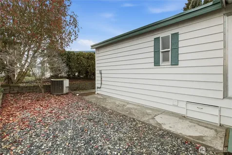 21809 107th Place SE Kent WA 98031