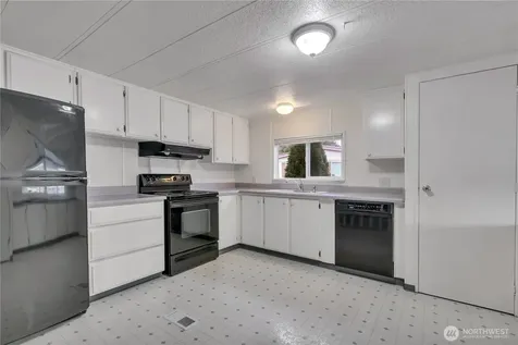 21809 107th Place SE Kent WA 98031