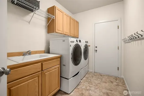 7416 245th Way NE Redmond WA 98053