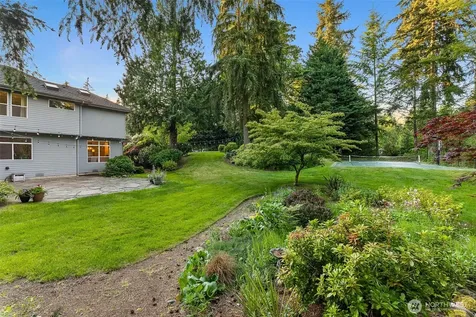 7416 245th Way NE Redmond WA 98053