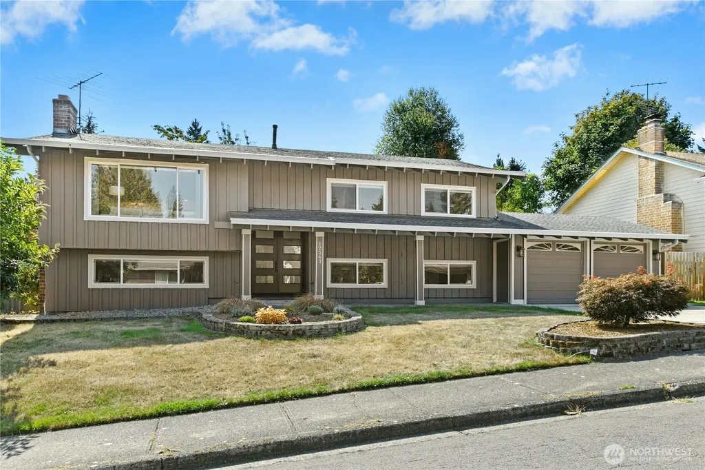 12563 SE 71st Street Newcastle WA 98056