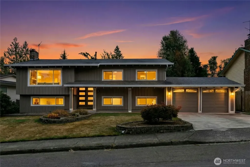 12563 SE 71st Street Newcastle WA 98056