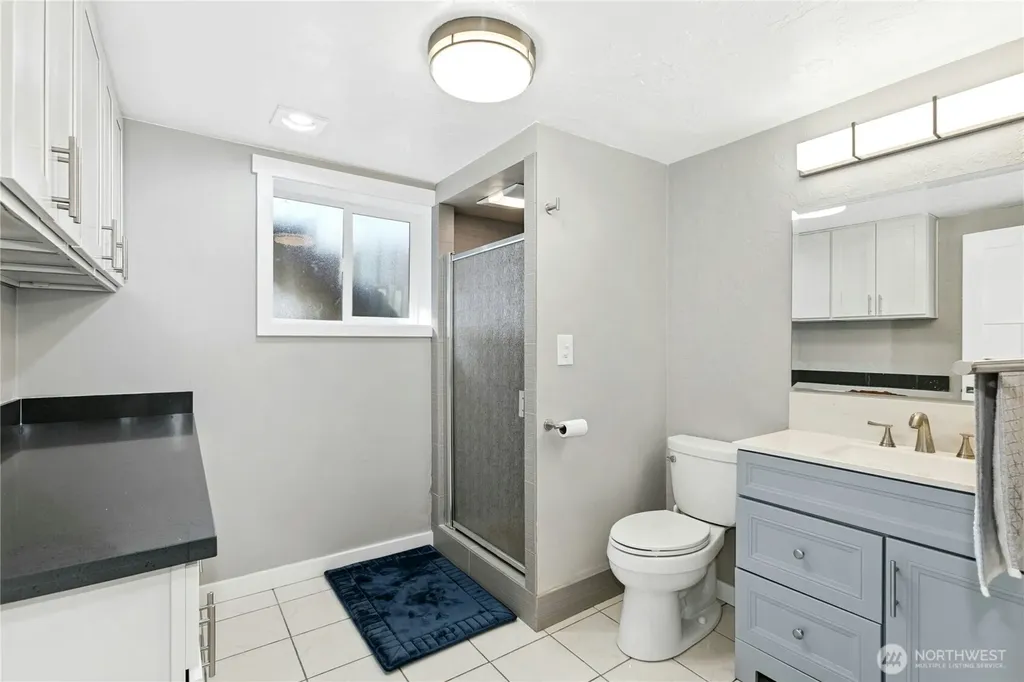 12563 SE 71st Street Newcastle WA 98056