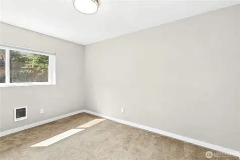 12563 SE 71st Street Newcastle WA 98056