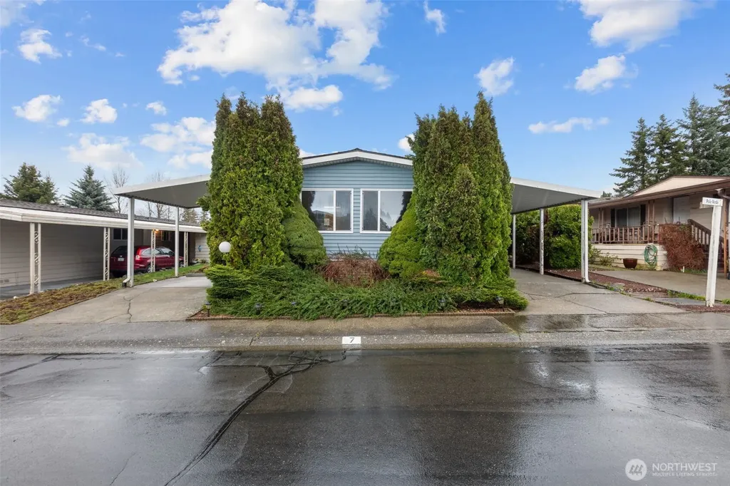 11436 SE 208th Street Kent WA 98031