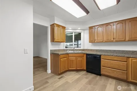 11436 SE 208th Street Kent WA 98031