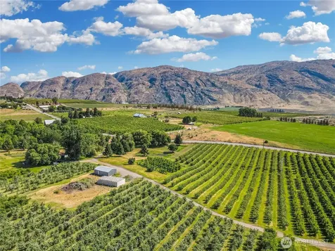 223 Old Riverside Highway Omak WA 98841