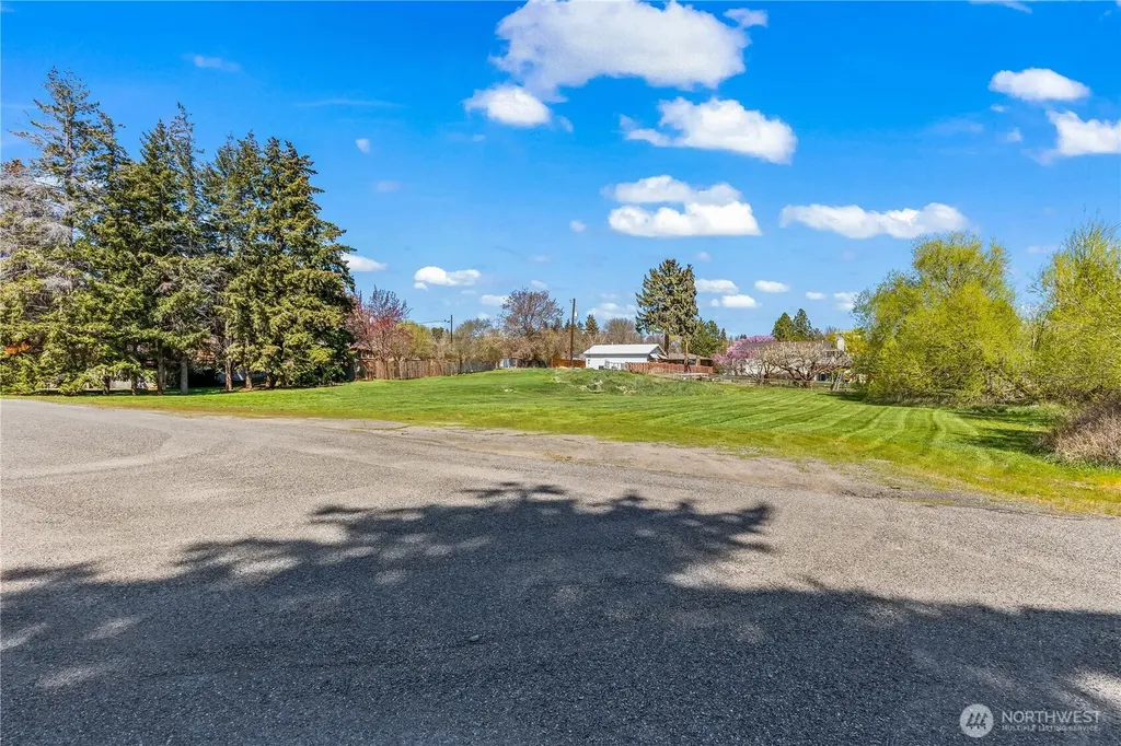 1 E 2nd Avenue Ellensburg WA 98926