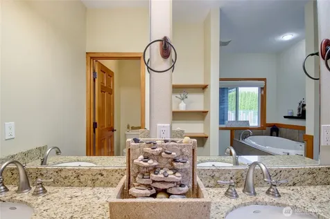 500 Briza Lane Sedro Woolley WA 98284