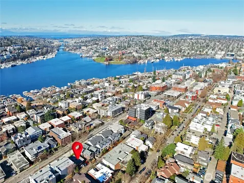 2020 Eastlake Avenue E Seattle WA 98102