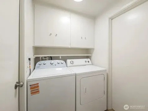 2020 Eastlake Avenue E Seattle WA 98102