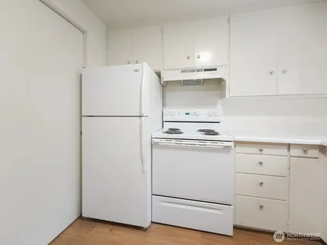2020 Eastlake Avenue E Seattle WA 98102
