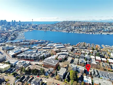 2020 Eastlake Avenue E Seattle WA 98102