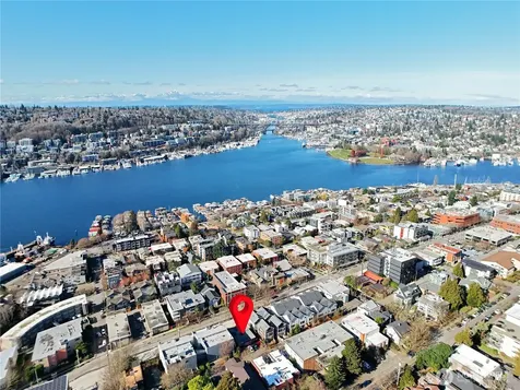 2020 Eastlake Avenue E Seattle WA 98102