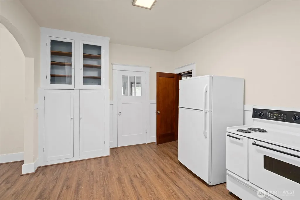 26 SE Spring Street Chehalis WA 98532