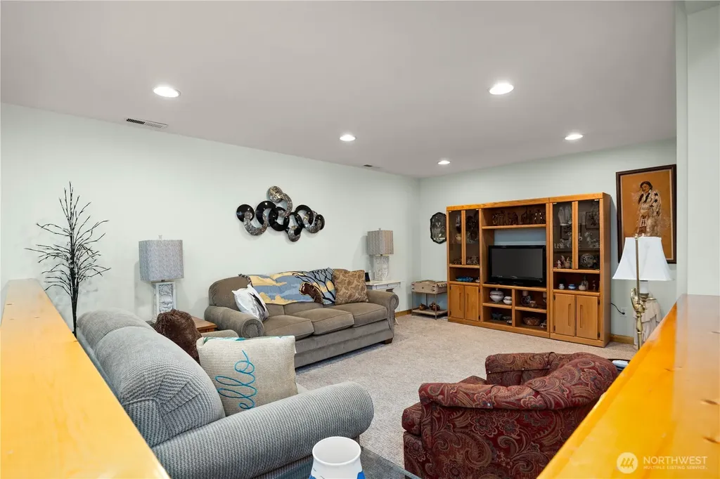 1813 Howard Flats Road Chelan WA 98816
