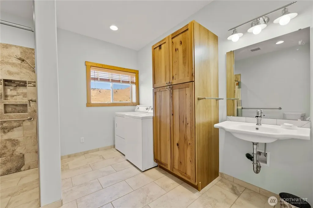 1813 Howard Flats Road Chelan WA 98816