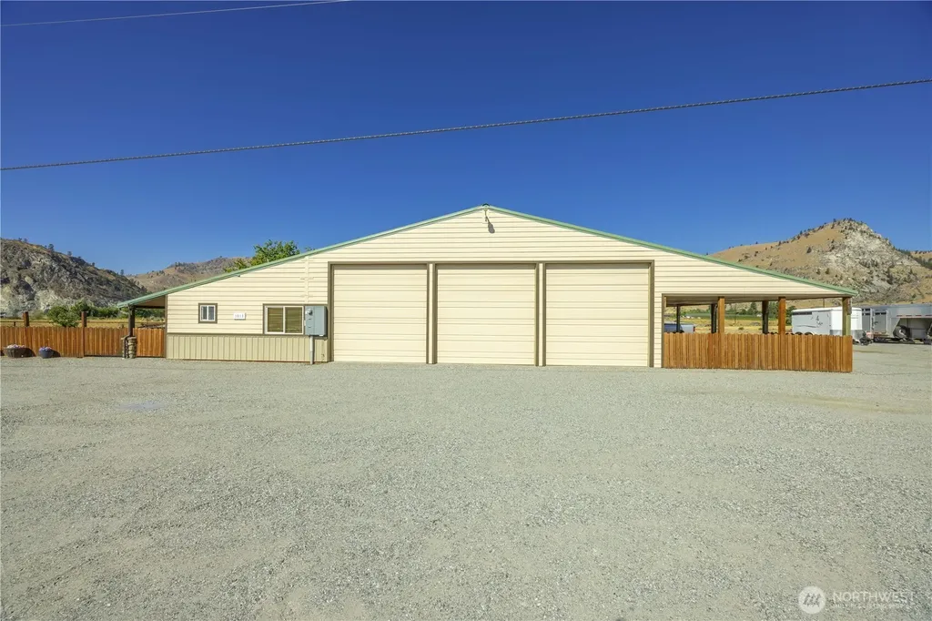 1813 Howard Flats Road Chelan WA 98816