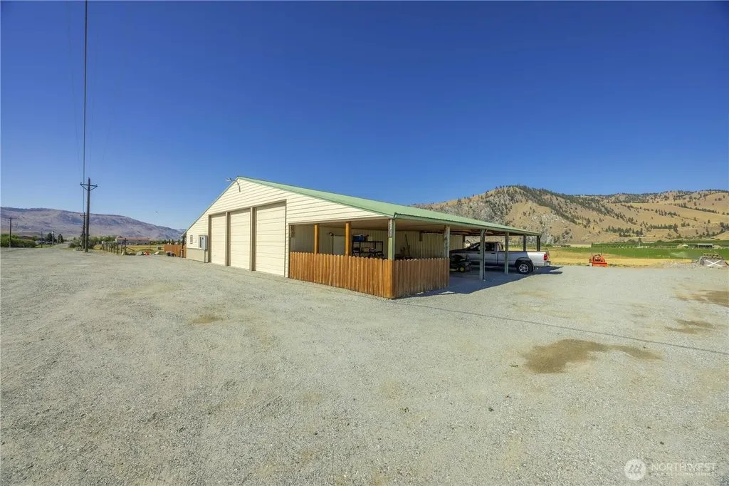 1813 Howard Flats Road Chelan WA 98816
