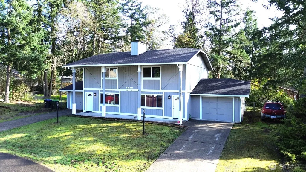 1418 Mamook Court NE Olympia WA 98516