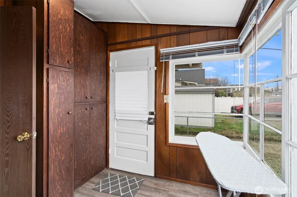 316 S Division Street Auburn WA 98001
