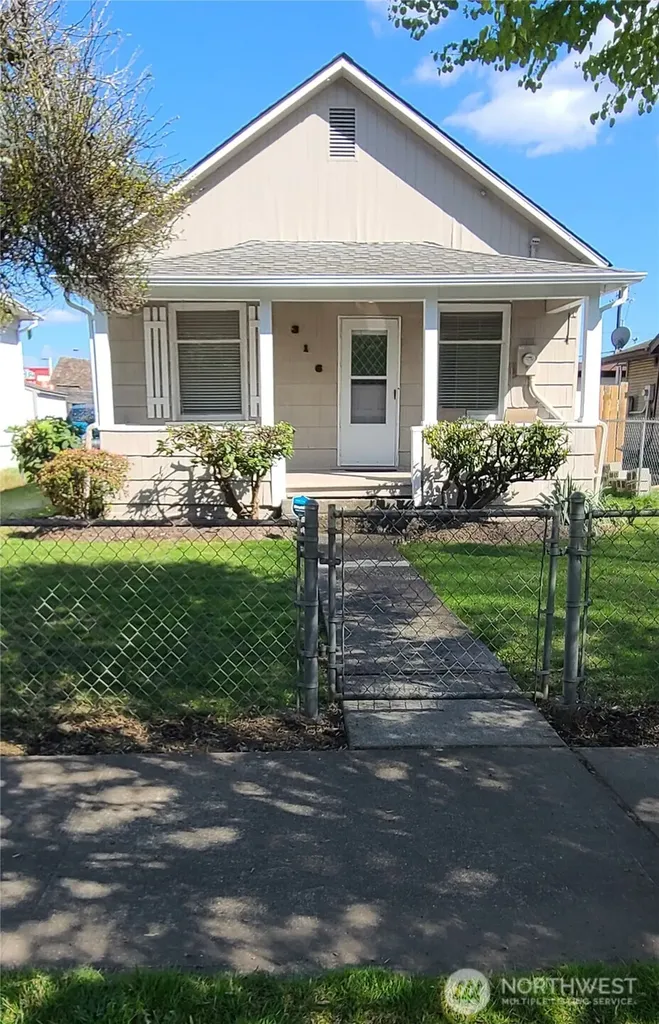 316 S Division Street Auburn WA 98001