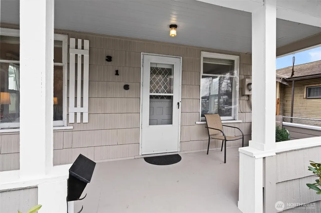 316 S Division Street Auburn WA 98001