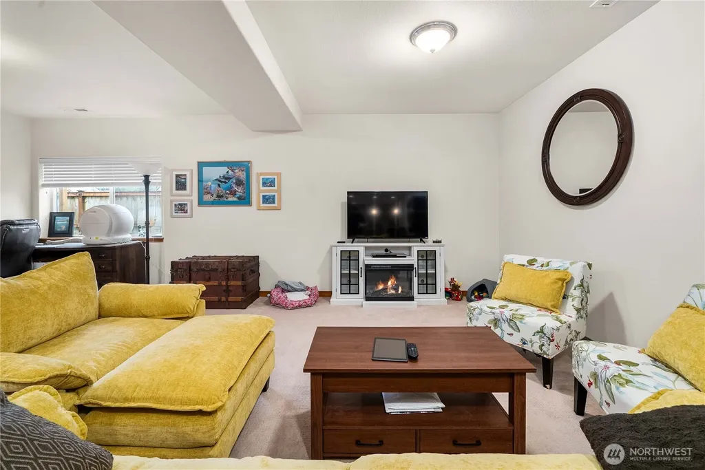 9127 Fox Ridge Lane SE Olympia WA 98513