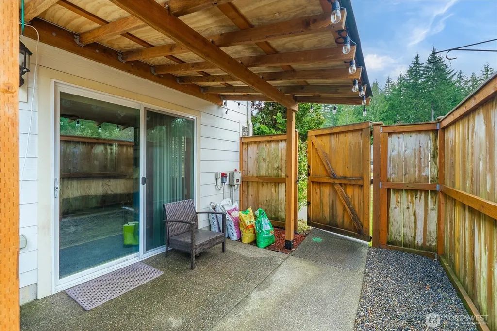 9127 Fox Ridge Lane SE Olympia WA 98513