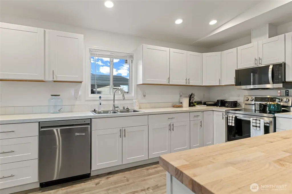 2427 W Texas Street Moses Lake WA 98837