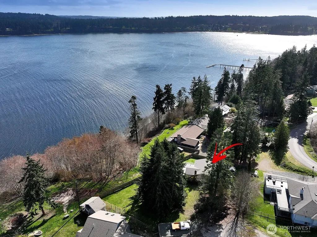 1412 Commodore Place Freeland WA 98249