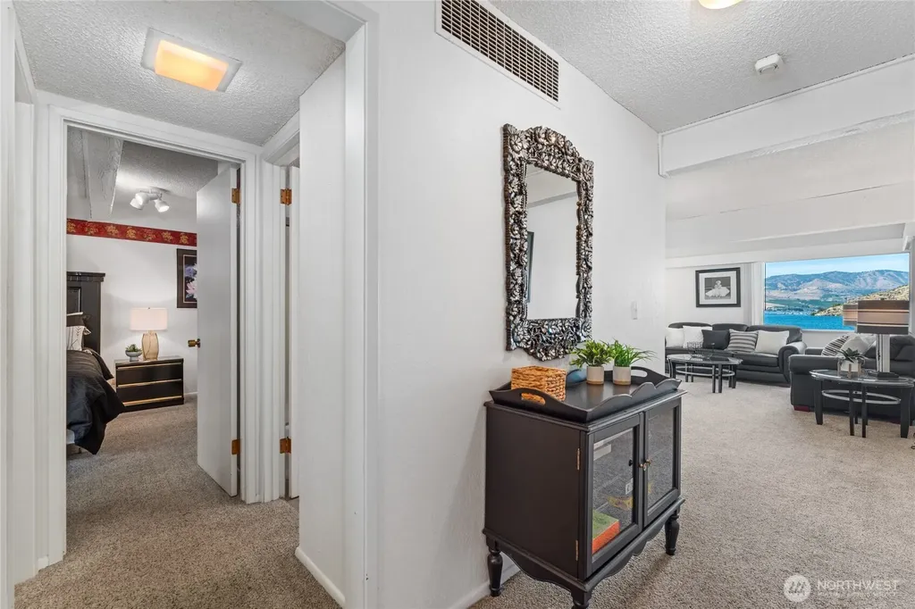 104 Spader Bay Road Chelan WA 98816