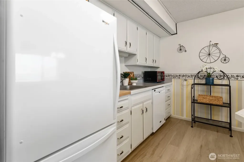 104 Spader Bay Road Chelan WA 98816