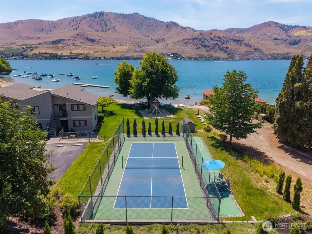 104 Spader Bay Road Chelan WA 98816