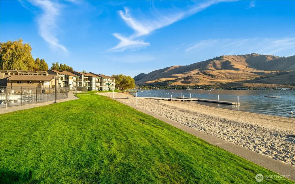 104 Spader Bay Road Chelan WA 98816