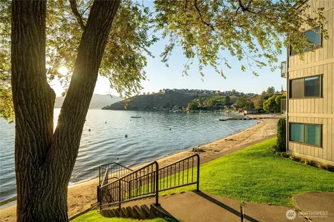 104 Spader Bay Road Chelan WA 98816