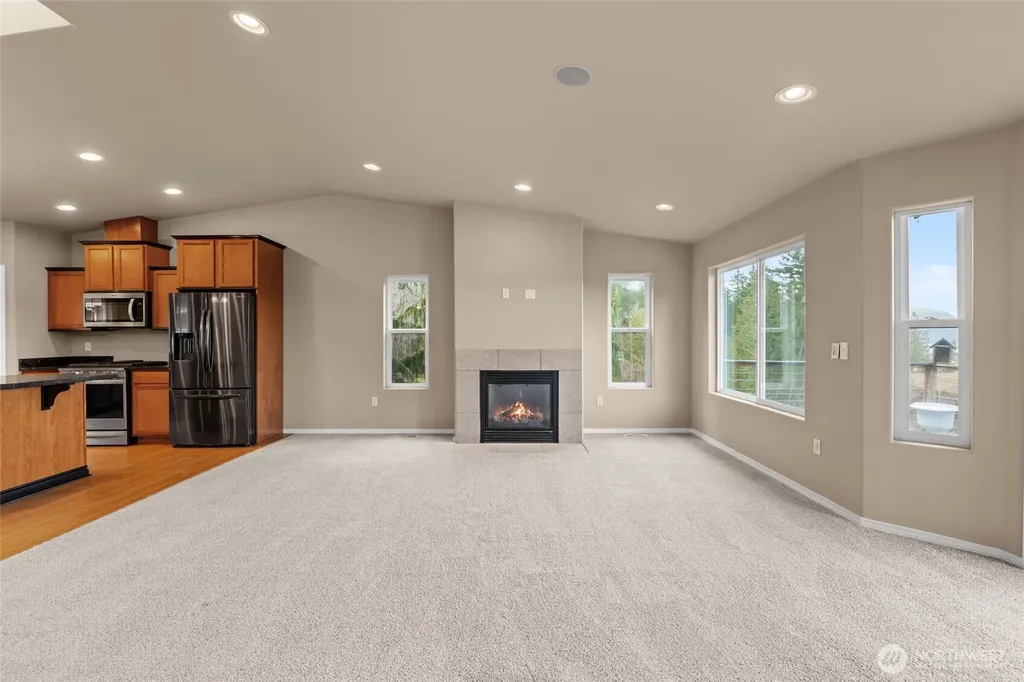 231 E Linda Vista Court Union WA 98592