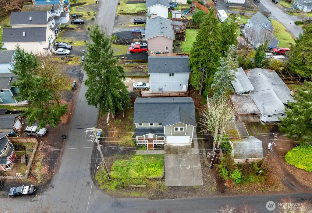 813 S 10th Street Shelton WA 98584