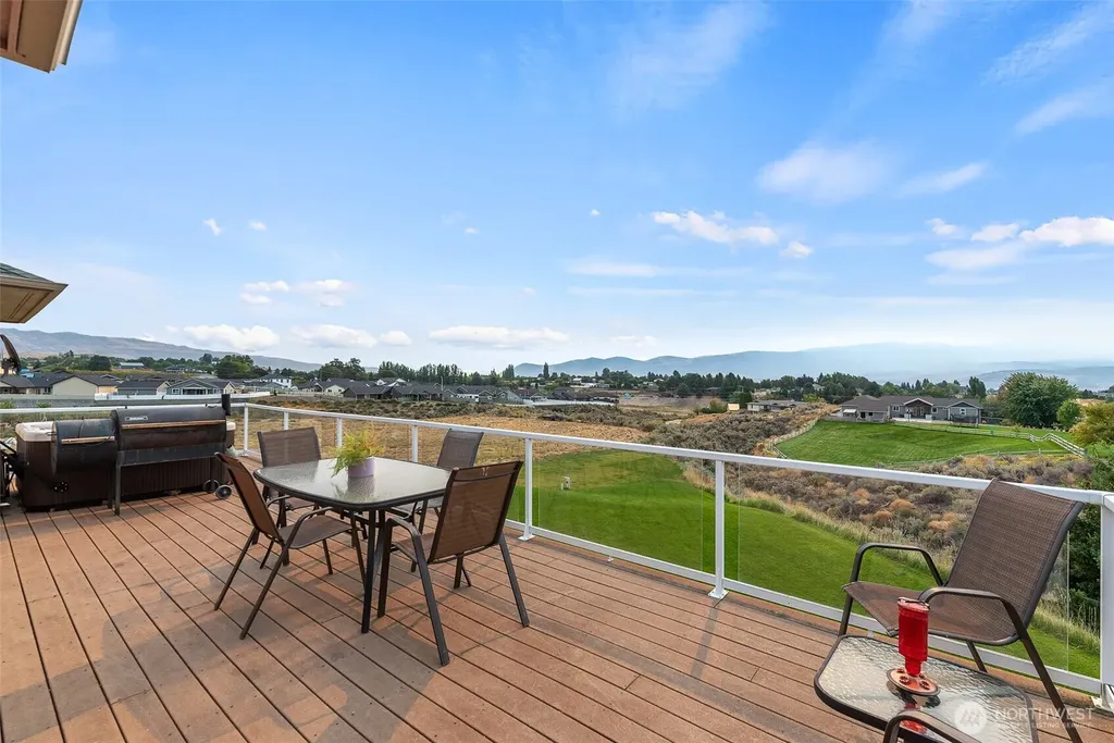 2350 10th Street NE East Wenatchee WA 98802