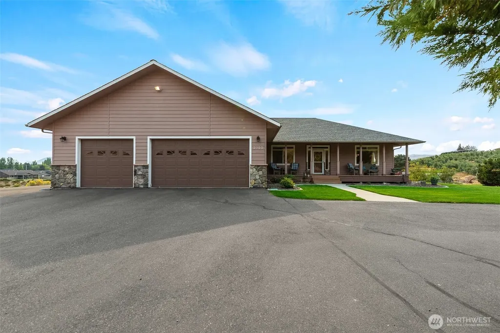 2350 10th Street NE East Wenatchee WA 98802
