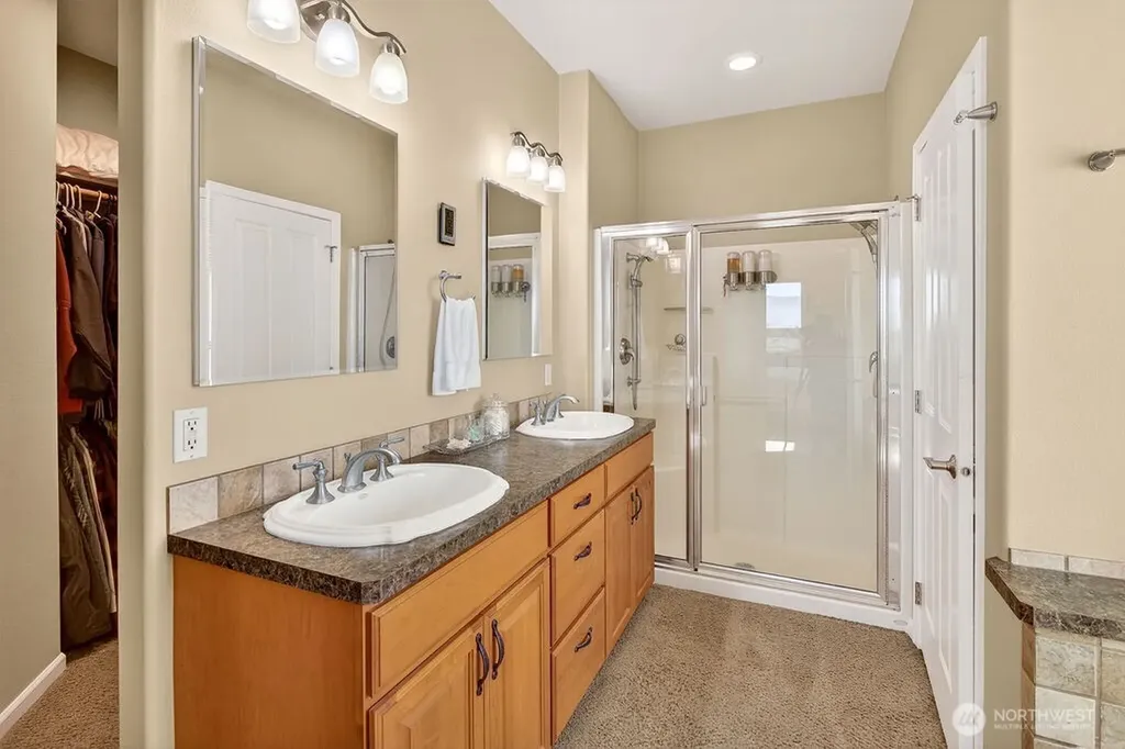 2350 10th Street NE East Wenatchee WA 98802