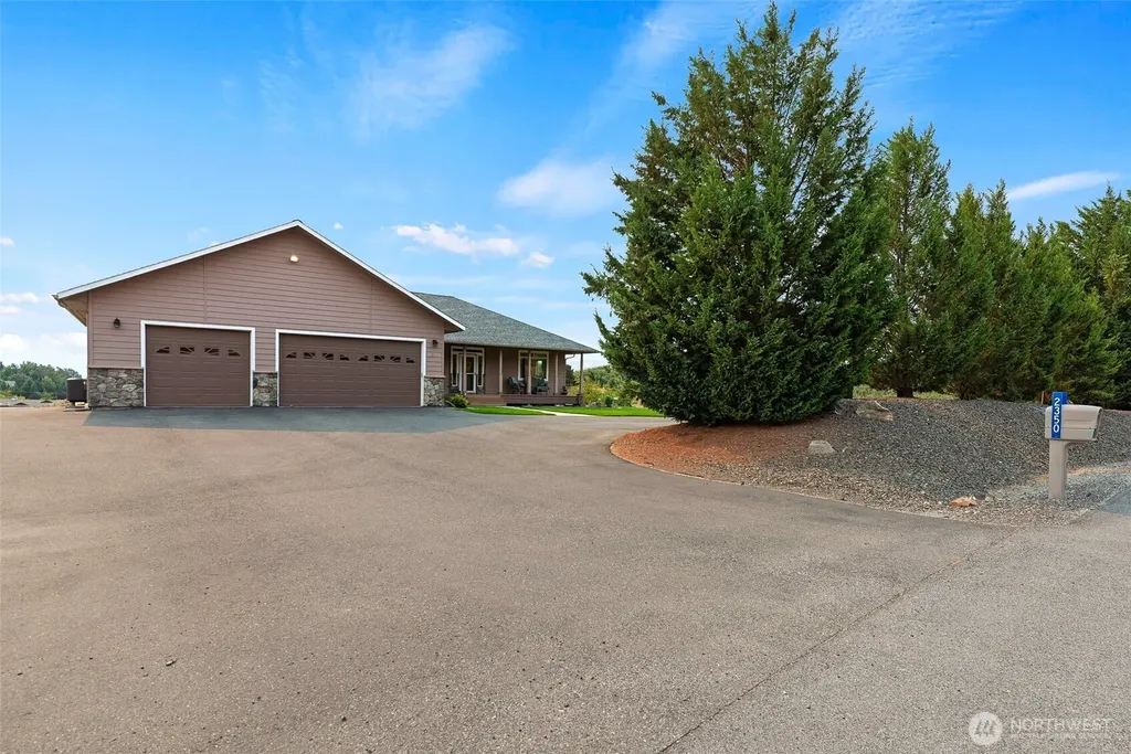 2350 10th Street NE East Wenatchee WA 98802