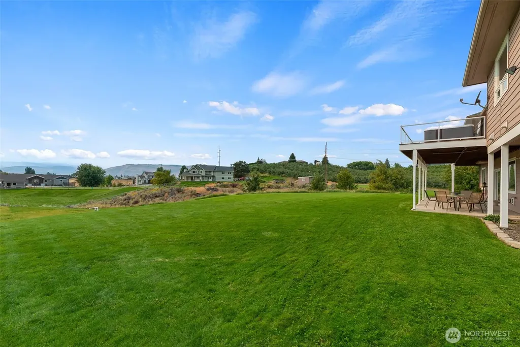 2350 10th Street NE East Wenatchee WA 98802