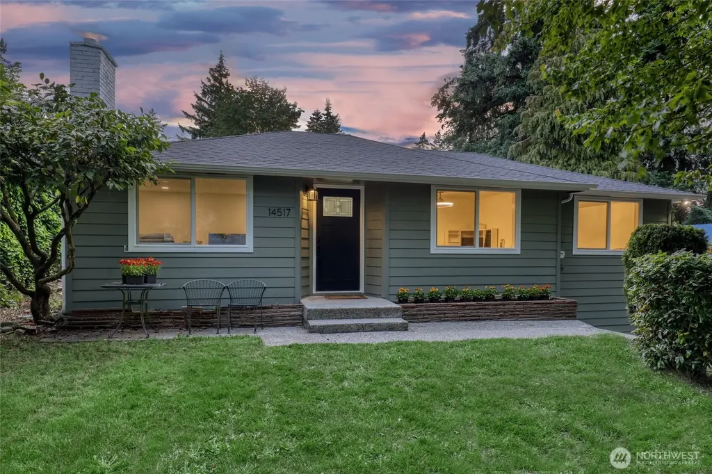 14517 Meridian Avenue N Shoreline WA 98133
