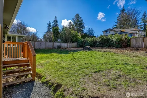 14517 Meridian Avenue N Shoreline WA 98133