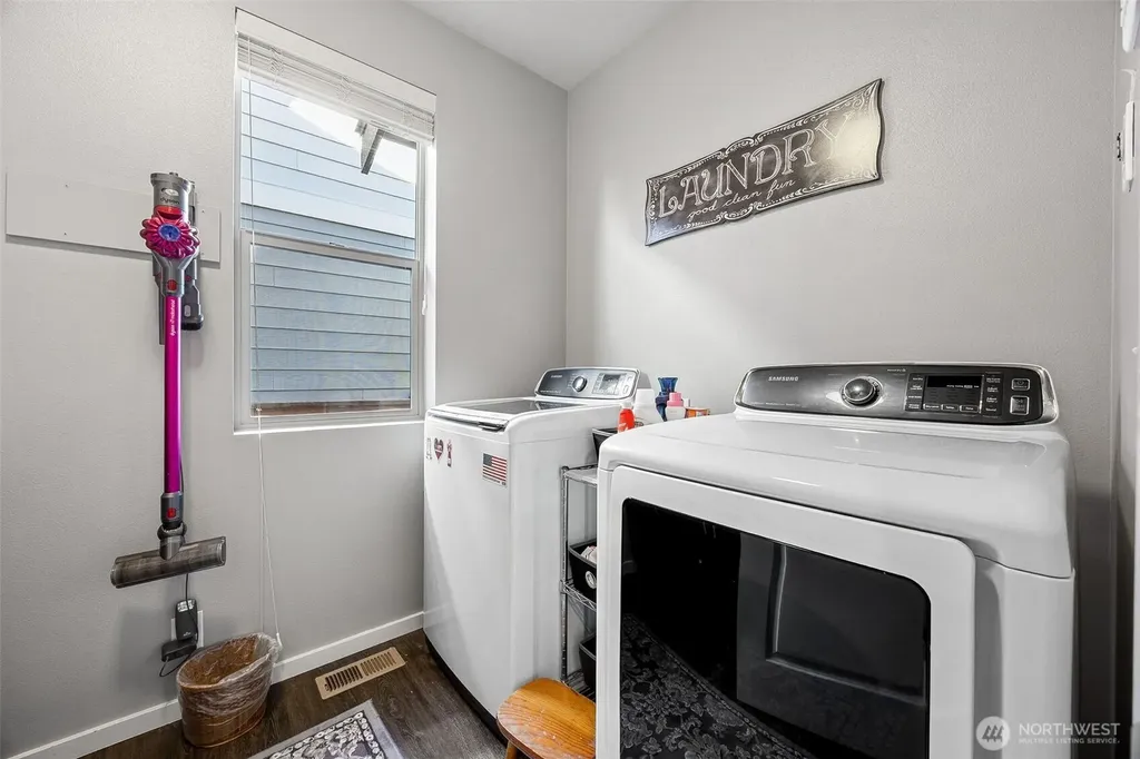 18431 139th Street E Bonney Lake WA 98391