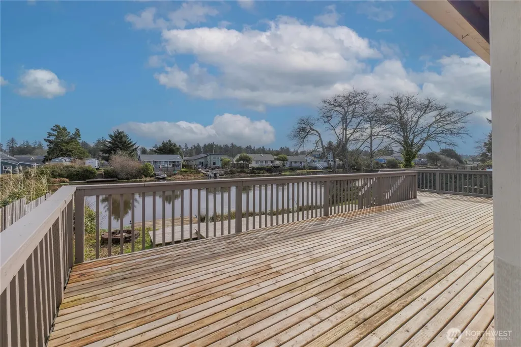 306 Point Brown Avenue NE Ocean Shores WA 98569