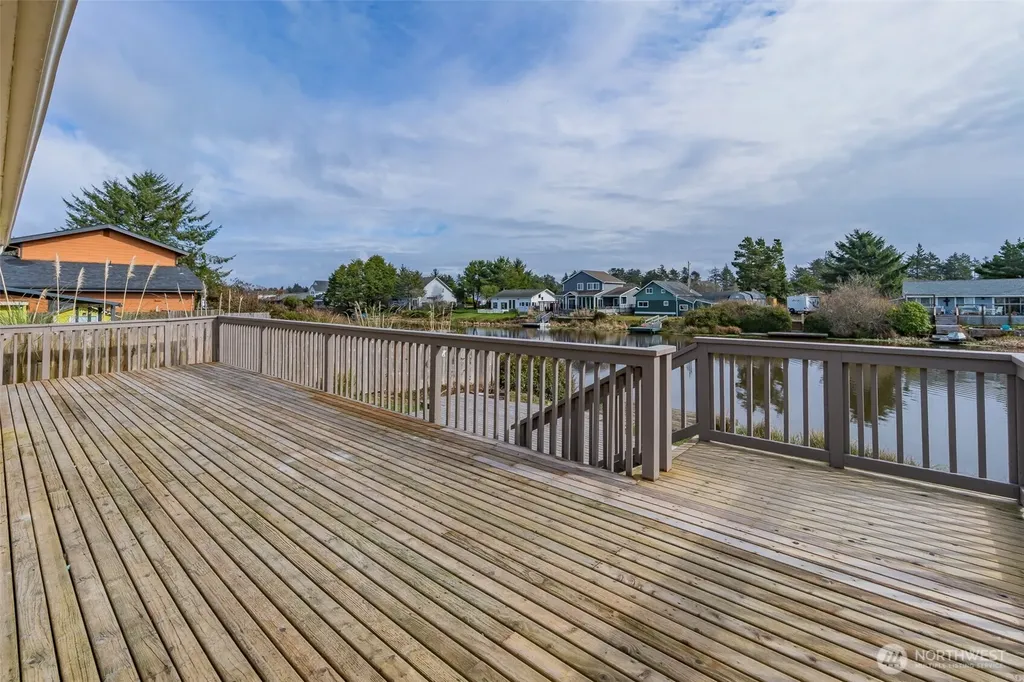 306 Point Brown Avenue NE Ocean Shores WA 98569