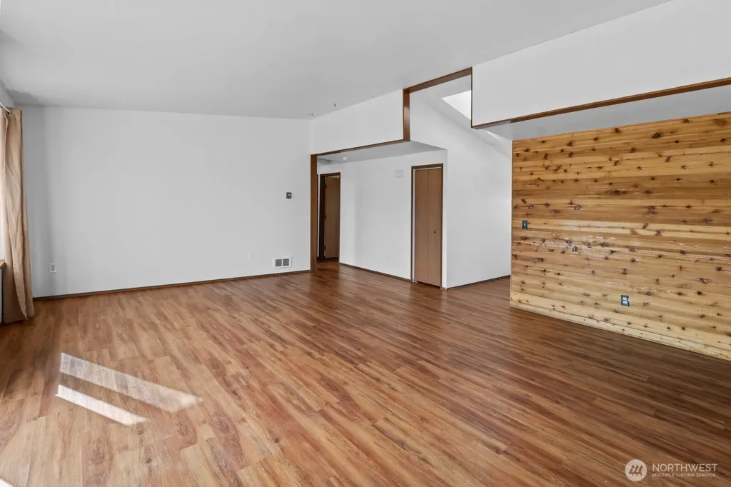 306 Point Brown Avenue NE Ocean Shores WA 98569