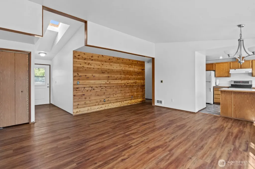 306 Point Brown Avenue NE Ocean Shores WA 98569